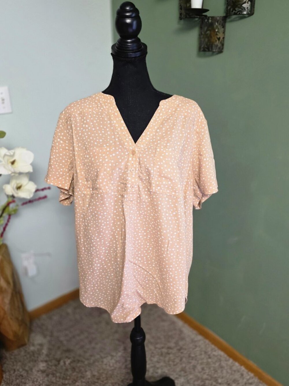 Torrid Harper Challis Short Sleeve Blouse Size 1 = 14/16